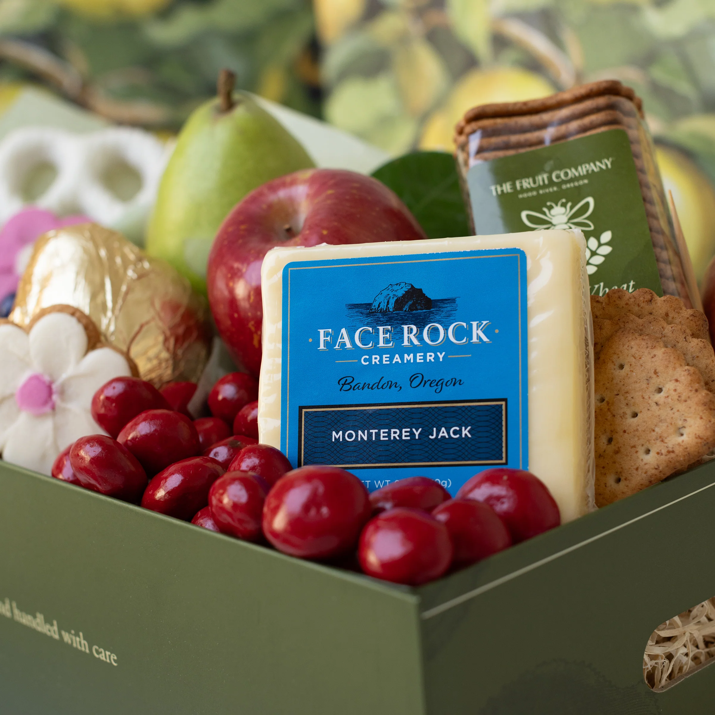 Grand Mother's Day Gift Box - Image 8