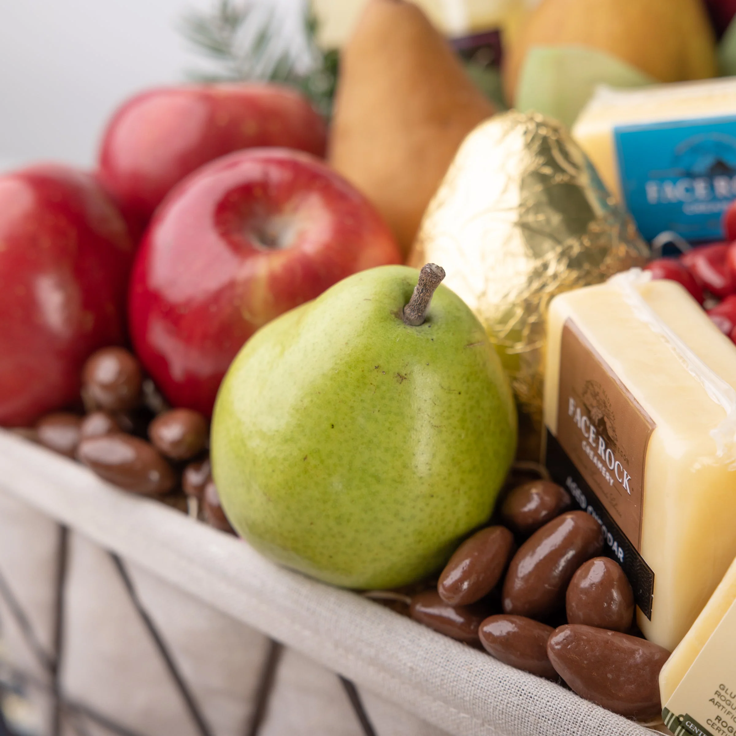 Legacy Cheese Basket - Image 14