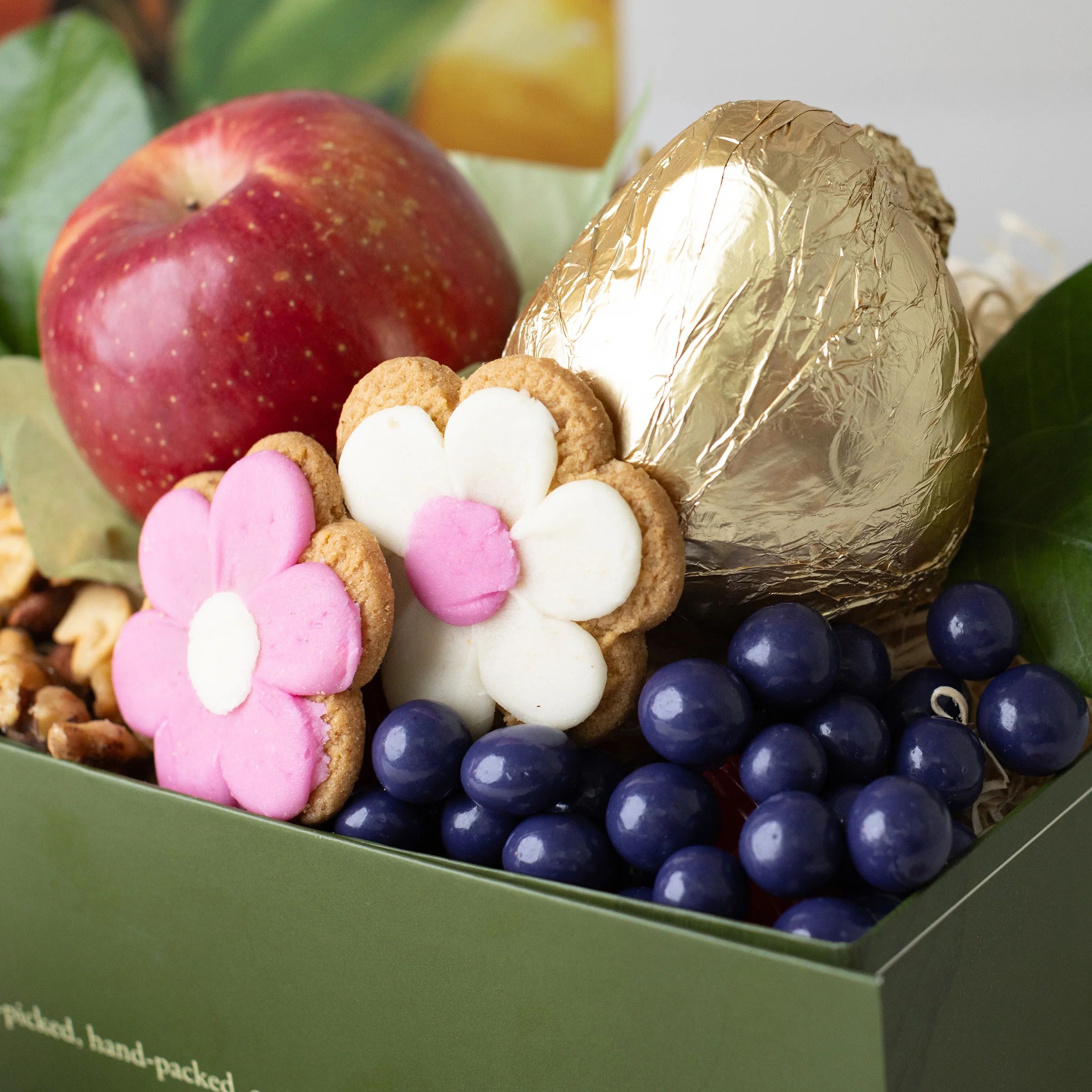 Classic Mother's Day Gift Box - Image 5