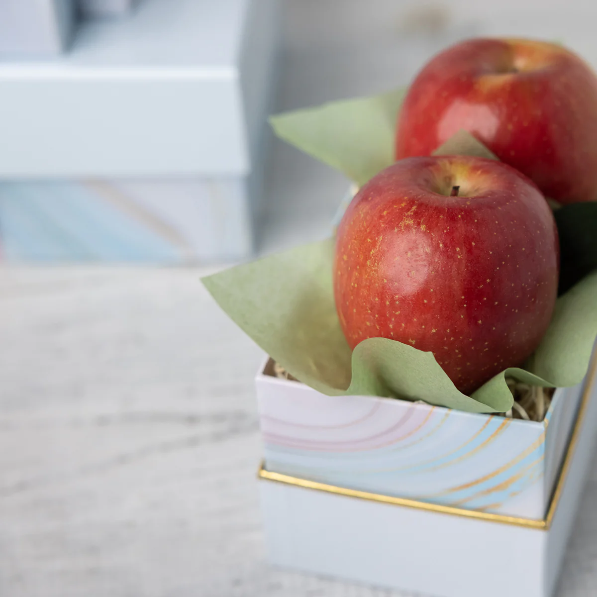 Spring Gift Tower - Image 6